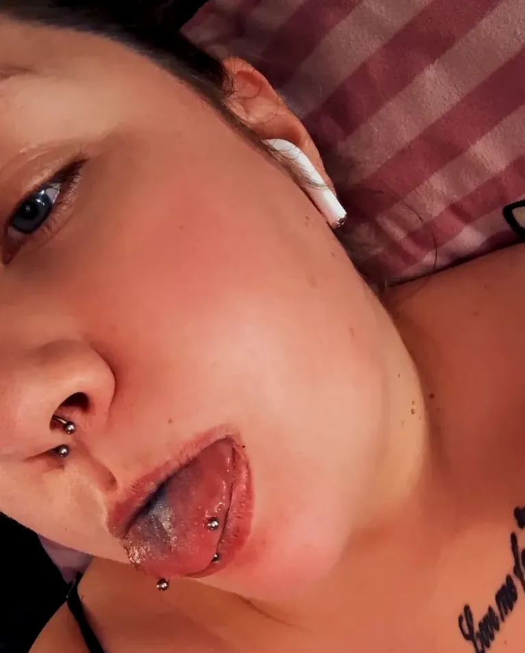 Frieda, 27