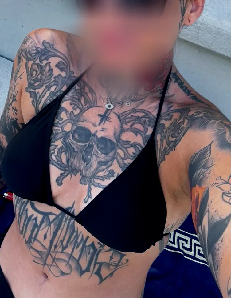 Sonja, 32